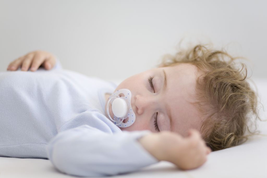 Odpowiednia pościel – jeden z warunków dobrego snu dziecka