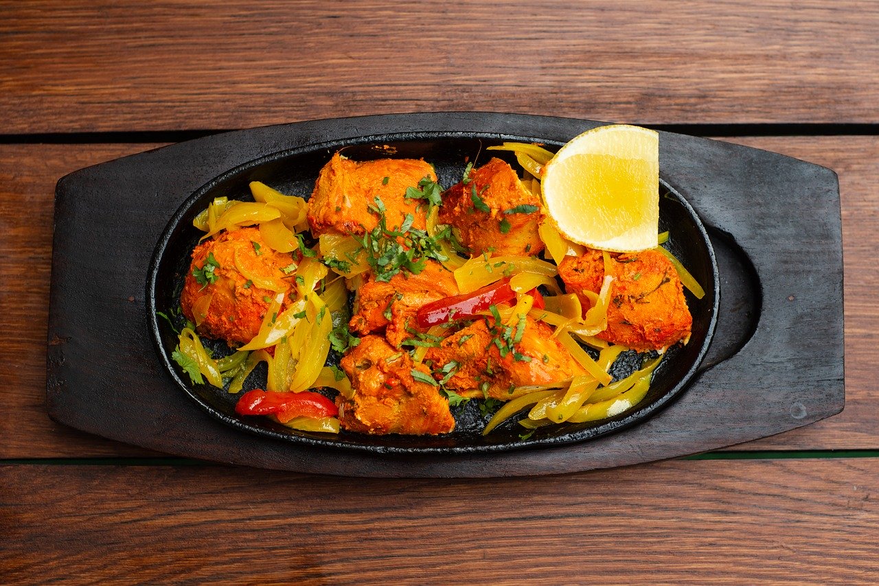 Jakie przyprawy są charakterystyczne dla kuchni indyjskiej?