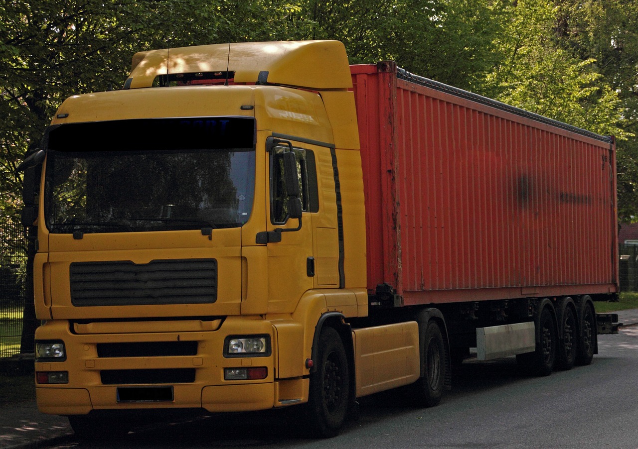 Opony do samochodów ciężarowych – jakie wybrać?
