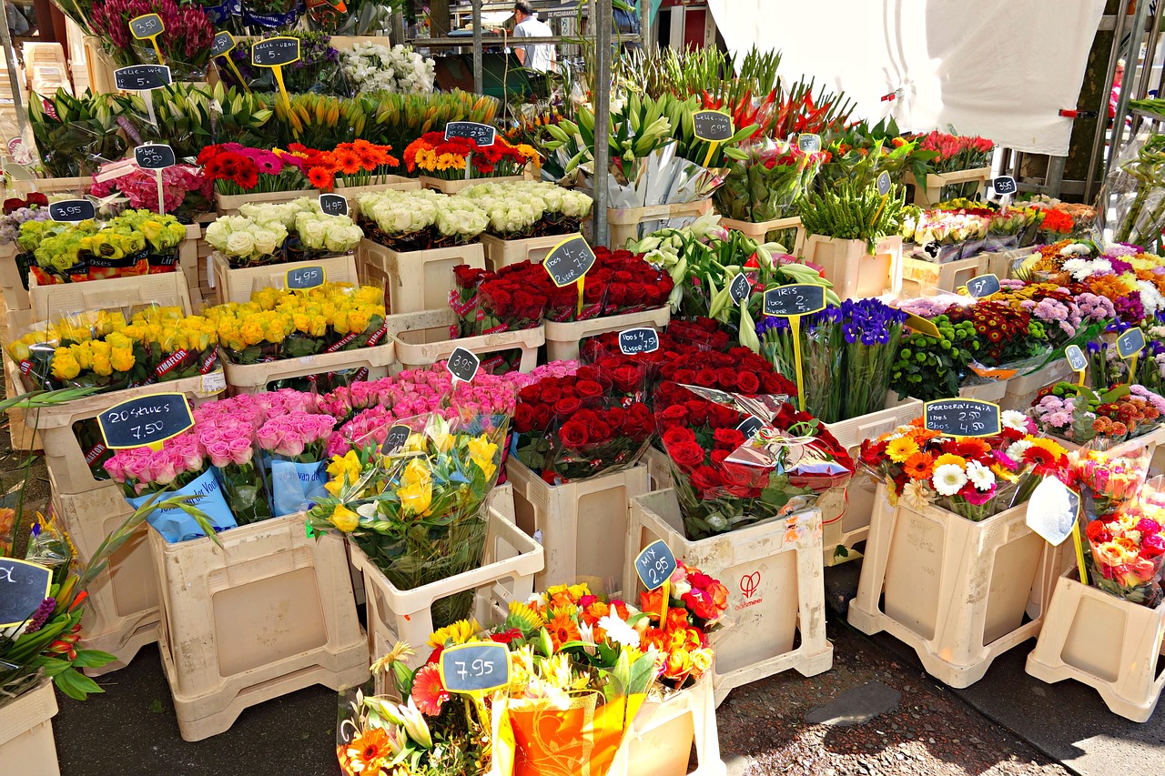 Dlaczego warto kupować kobiecie kwiaty i jak często to robić?