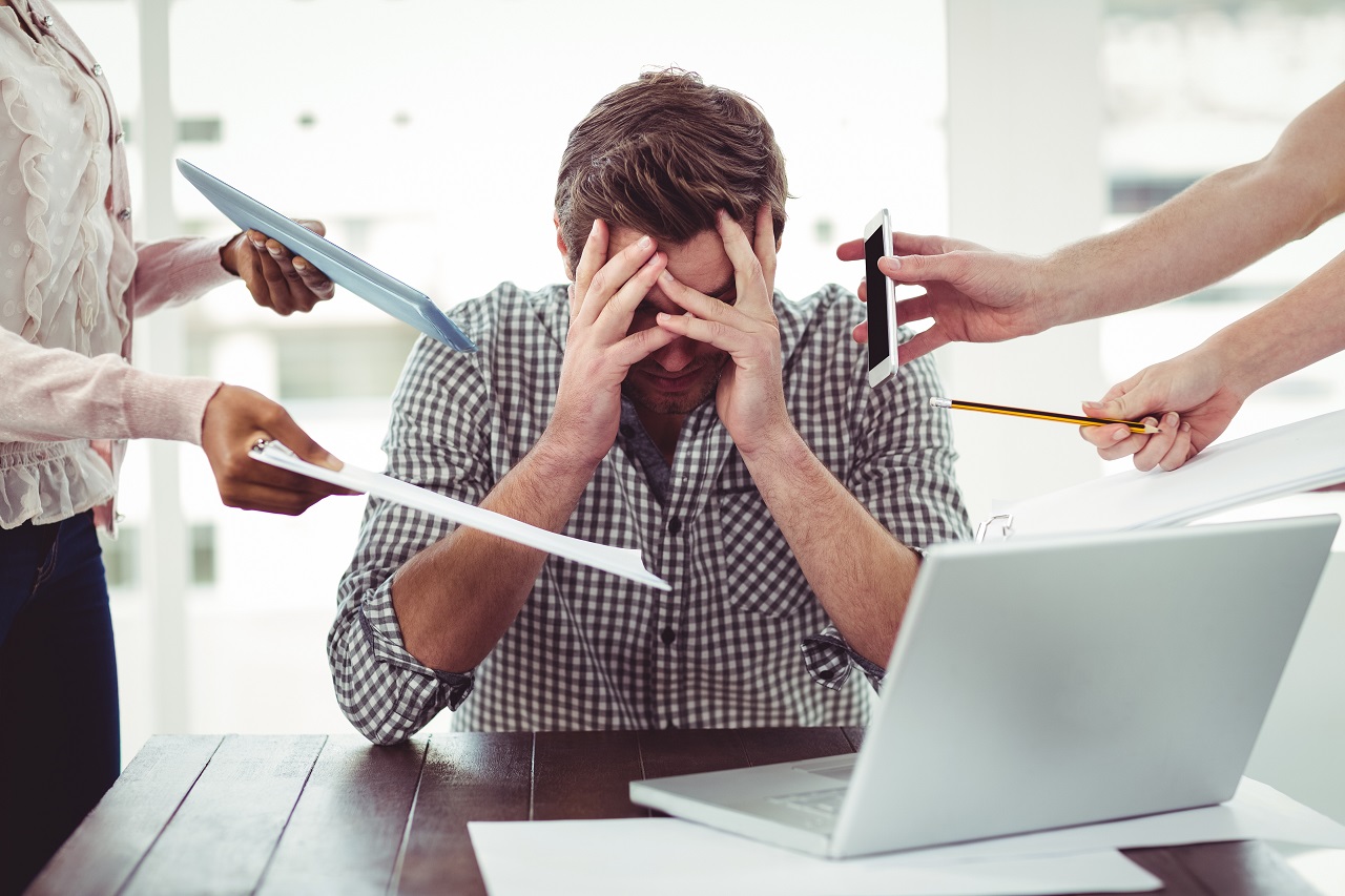Stres w miejscu pracy – jak sobie z nim radzić?